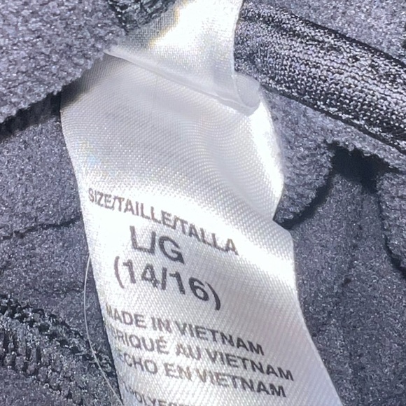 Adidas- Grey and black hooded sweatshirt - Picture 6 of 6